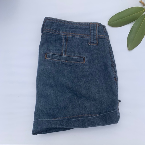 FREESTYLE | Jean Shorts - Picture 2 of 8